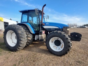 Tractor New Holland TM150