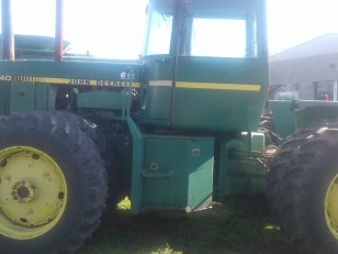 Tractor John Deere 8440