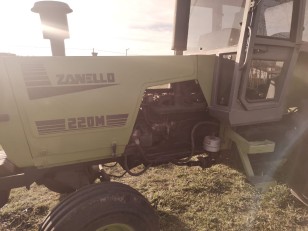 Tractor Zanello 220M