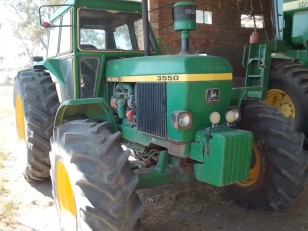 Tractor John Deere 3550