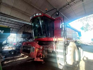 Cosechadora Case Axial Flow 6130